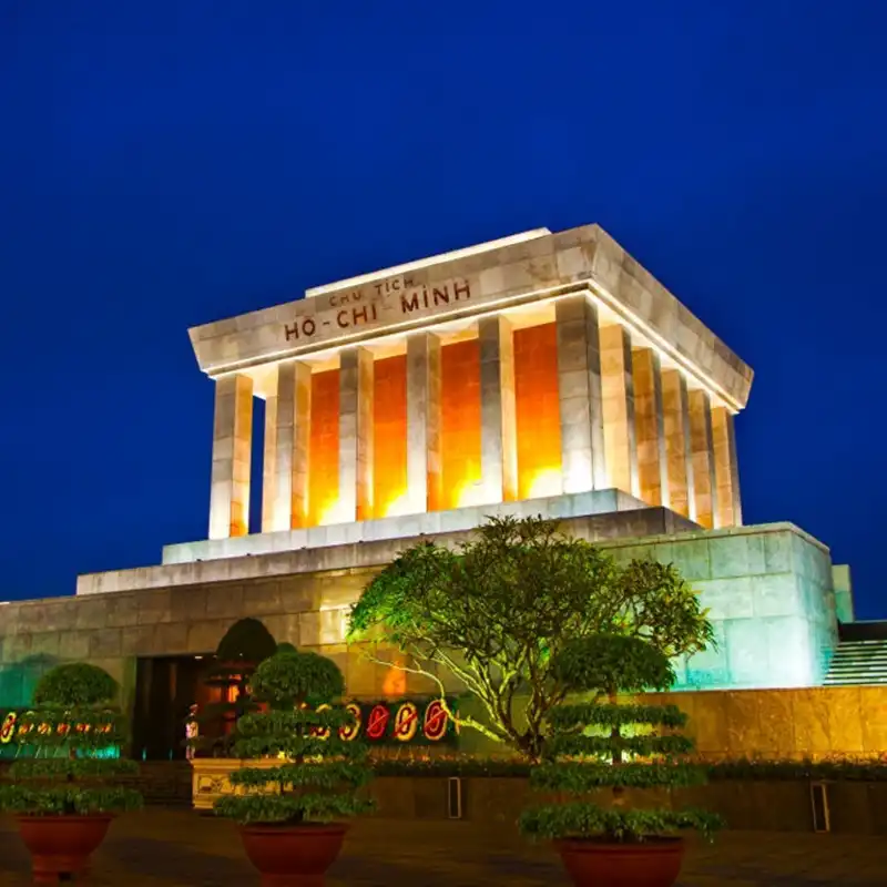 Ho Chi Minh Mousoleum at night Ho Chi Minh Mousoleum at night