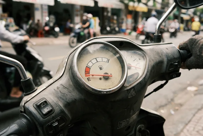 Scams To Avoid With Motorbike Rental Haiphong 5 Check the fuel level when you collect the bike